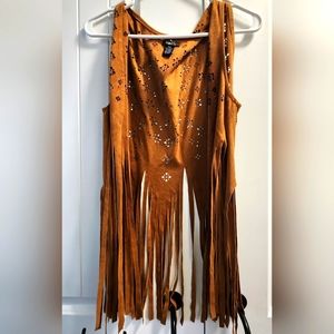 Rue21 S/M Ruffle Vest